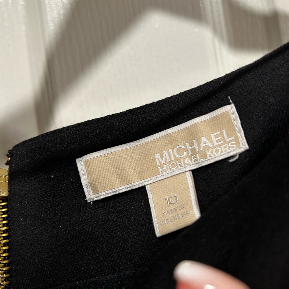 Michael Kors skirt - Picture 2 of 3